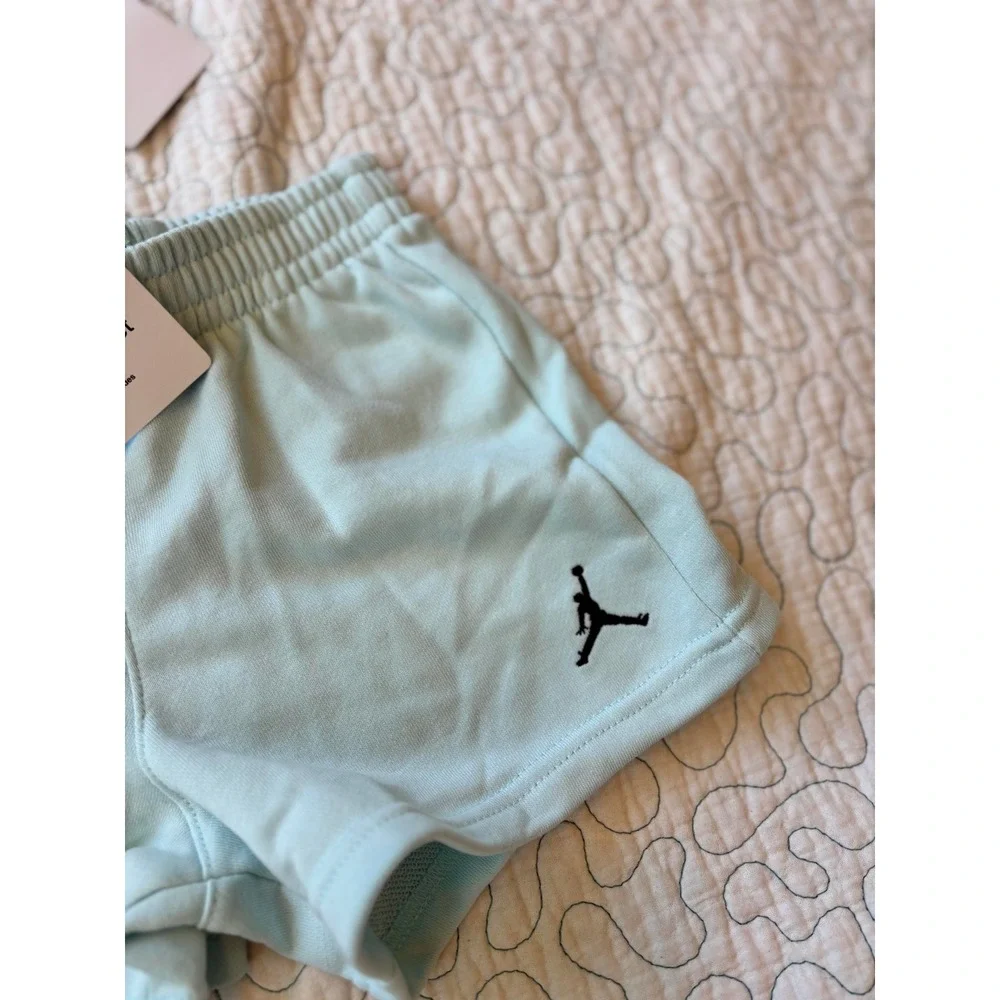 Jordan Toddler Boys 2-Piece Set Black Flamingo Graphic Tee‎ Blue Shorts 2T